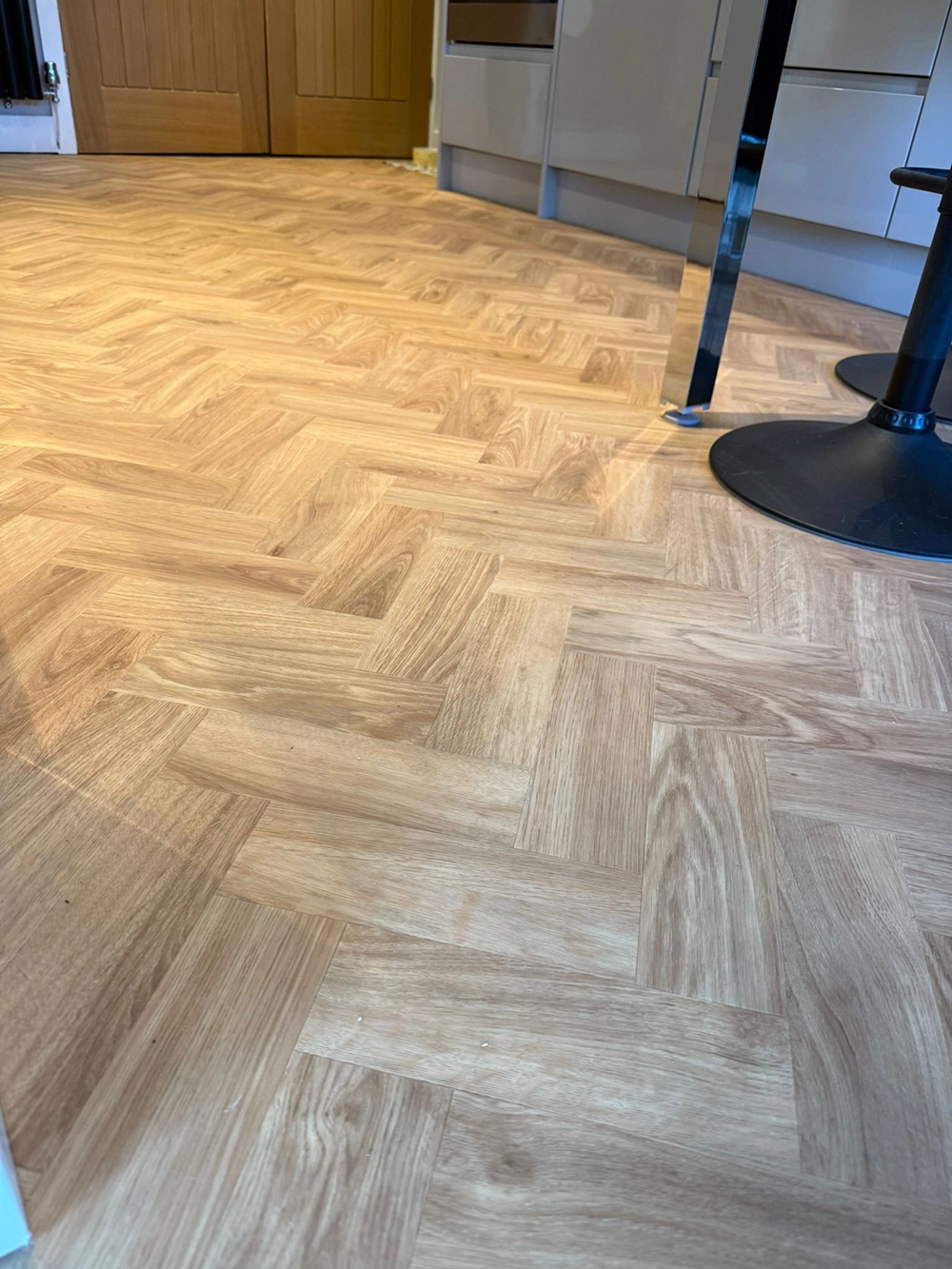 Stylish Herringbone LVT Installation in Huddersfield Kitchen and Entrance (3)