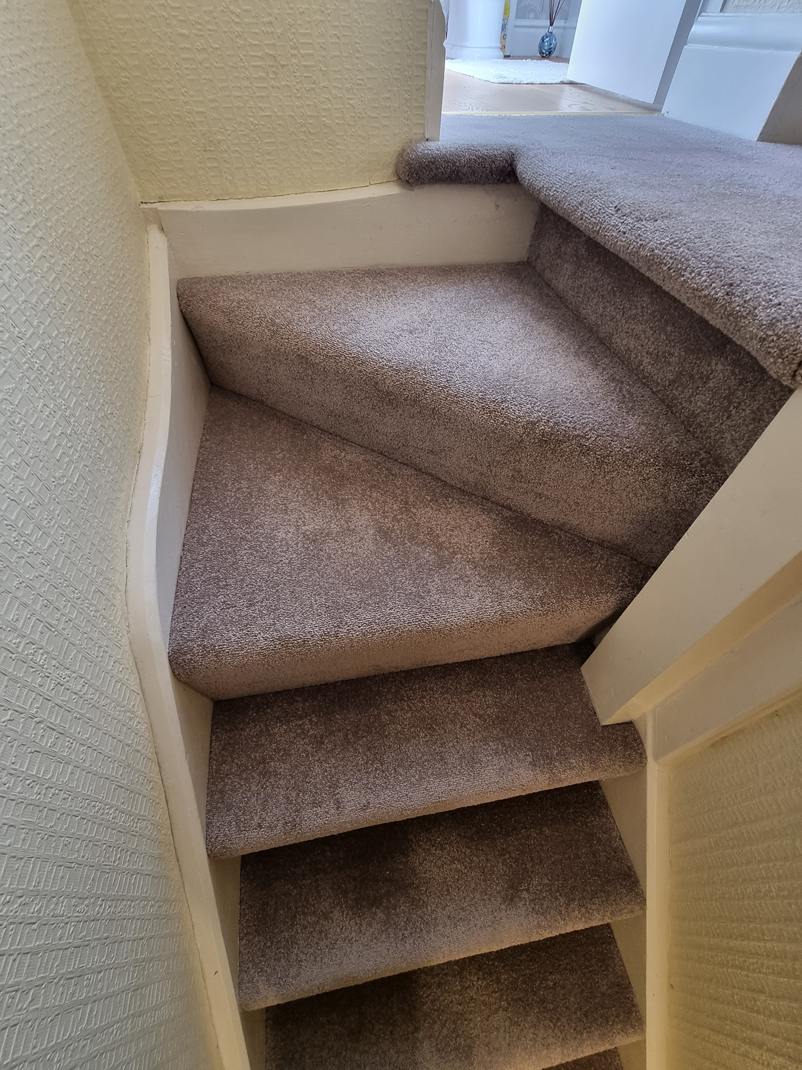 Green Carpet Installation for Stairs & Lounge in Todmorden